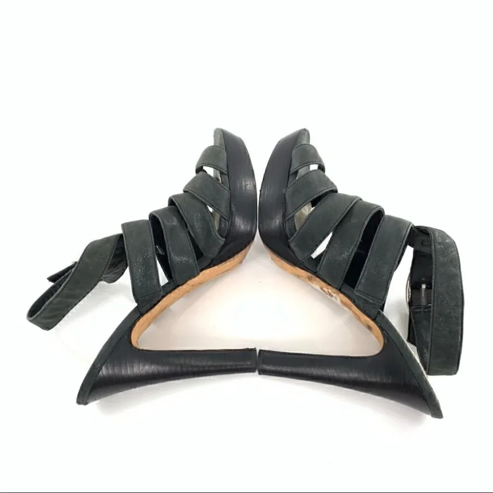 Via Spiga Womens platforms size 8 gray suede strappy cage chunky
